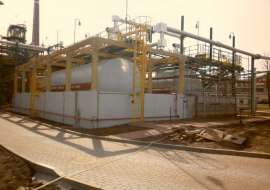 Budowa magazynu benzolu w koksowni Victoria S.A. w Wałbrzychu.jpg